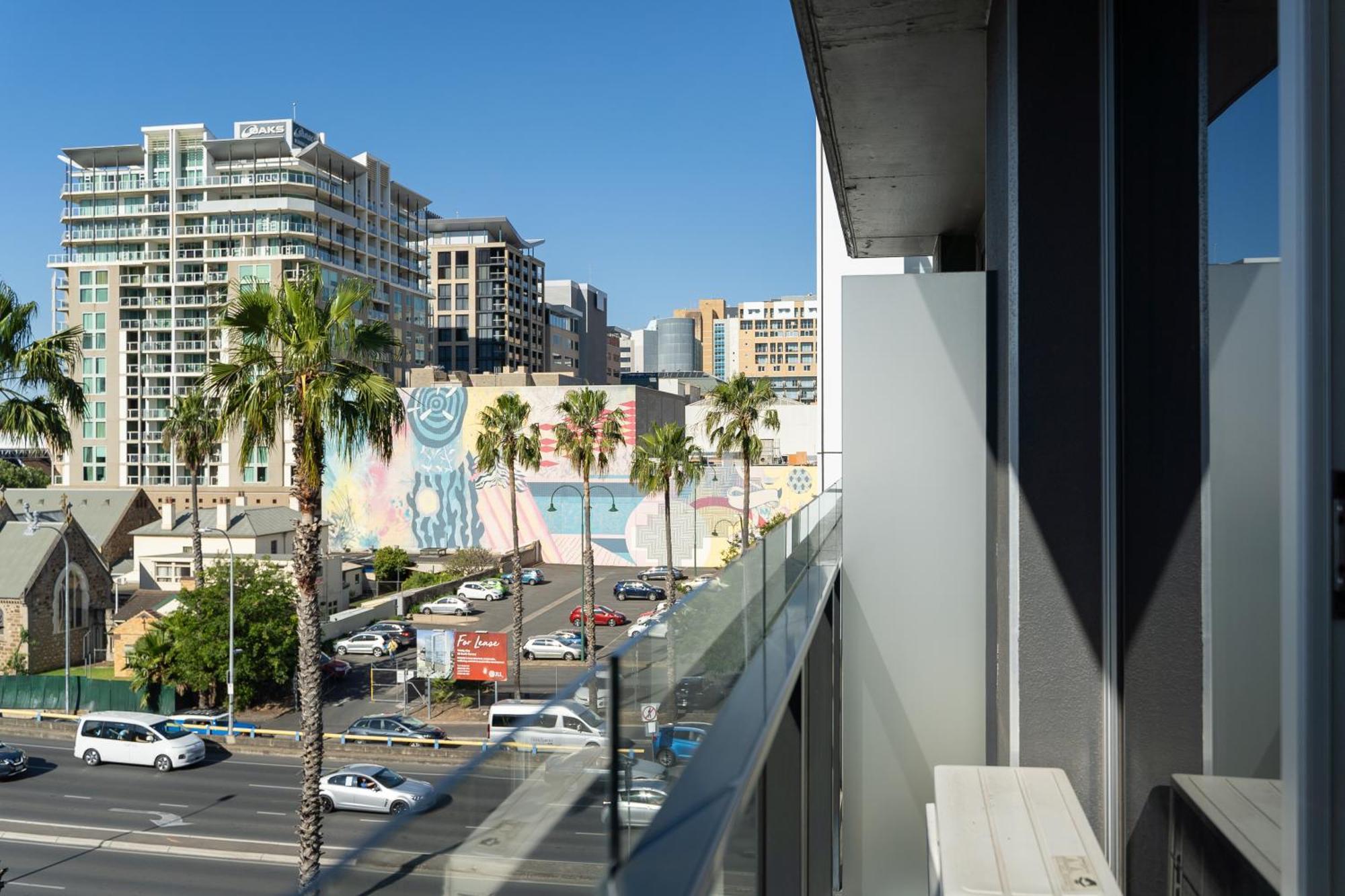 Adelaide Rockford Hotel Bagian luar foto